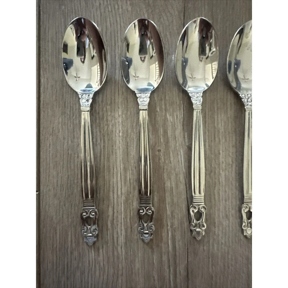 4 Towle‎ Stainless Steel 18/10 KING GUSTAV Teaspoons China